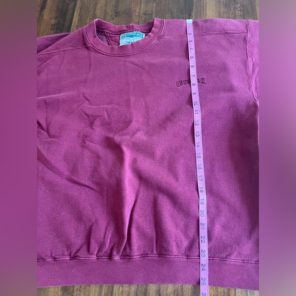 VINTAGE‎ Levi Strauss & CO. Red Crewneck Sweatshirt|| MADE IN THE USA - Picture 7 of 8